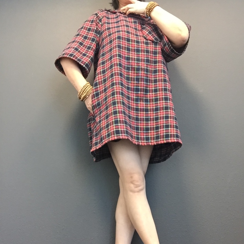 Oversized plaid tunic top